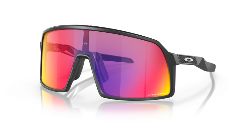 แว่นกันแดด Oakley Sutro S OO9462-04 Matte Black Prizm Road แว่นกันแดด Oakley OO9462-04 มุมเฉียง สีดำด้าน สำหรับผู้ชาย