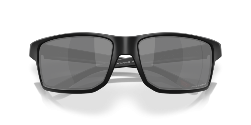 แว่นกันแดด Oakley OO9470-01 close-up ด้านหน้า