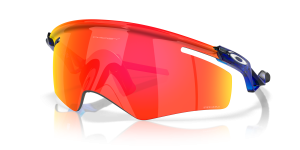 แว่นกันแดด Oakley OO9481D-05 มุมเฉียง สีน้ำเงินคริสตัล สำหรับผู้ใช้ทุกเพศ