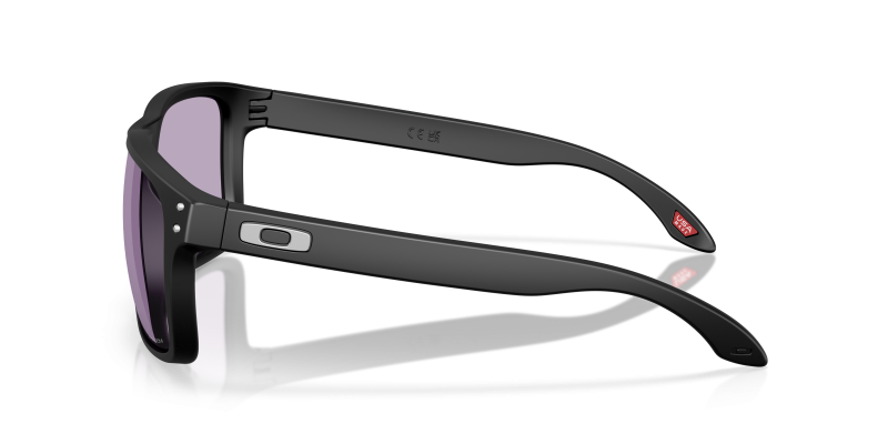 แว่นกันแดด Oakley OO9487F-03 มุมข้าง ขาแว่นสีดำด้าน