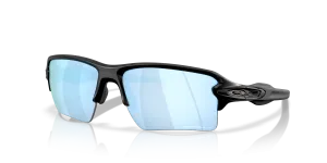 แว่นกันแดด Oakley OO9488-05 มุมเฉียง สีดำด้าน สำหรับผู้ชาย