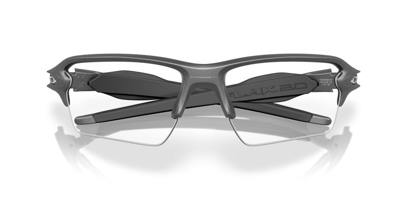 แว่นกันแดด Oakley OO9488-07 close-up ด้านหน้า