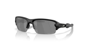 แว่นกันแดด Oakley OO9511-06 มุมเฉียง สีดำด้าน สำหรับผู้ใช้ทุกเพศ