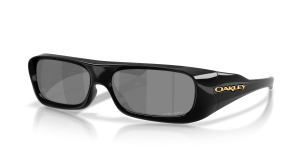 แว่นกันแดด Oakley OO9520-01 มุมเฉียง สีดำ สำหรับผู้ใช้ทุกเพศ