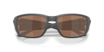 แว่นกันแดด Oakley Tourniquet OO9521-06 Matte Carbon Prizm Tungsten แว่นกันแดด Oakley OO9521-06 close-up ด้านหน้า