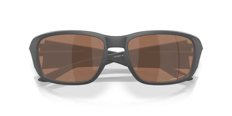 แว่นกันแดด Oakley OO9521-06 close-up ด้านหน้า