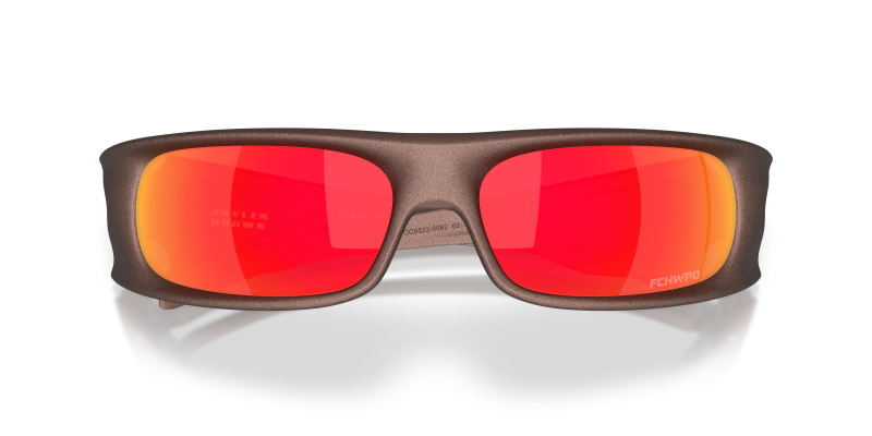แว่นกันแดด Oakley OO9522-06 close-up ด้านหน้า