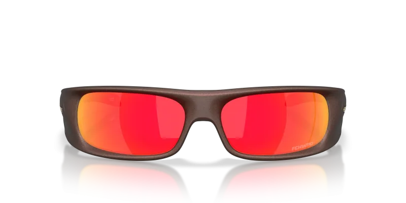 แว่นกันแดด Oakley OO9522-06 ด้านหน้า