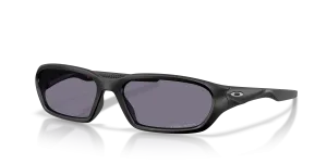 แว่นกันแดด Oakley OO9530-01 มุมเฉียง สีดำด้าน สำหรับผู้ใช้ทุกเพศ