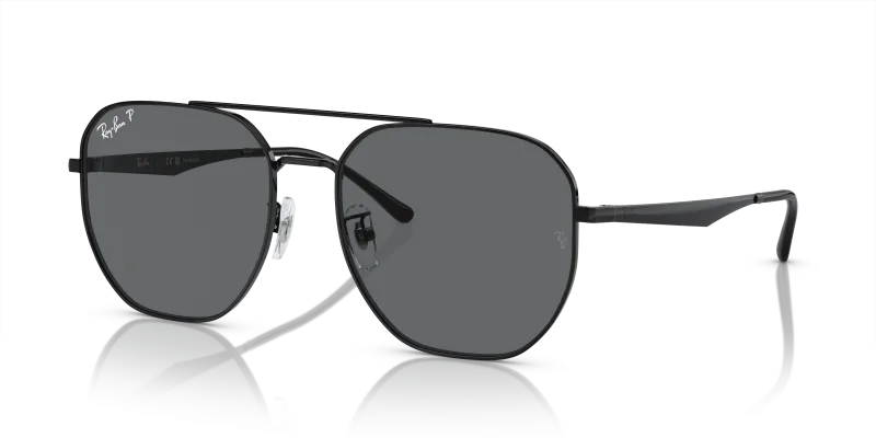 แว่นกันแดด Rayban RB3724D-002/81 มุมเฉียง สีดำ สำหรับผู้ใช้ทุกเพศ