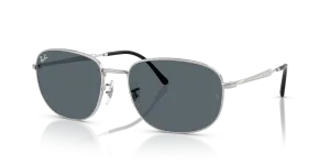 แว่นกันแดด Rayban RB3754-003/R5 มุมเฉียง สีเงิน สำหรับผู้ใช้ทุกเพศ