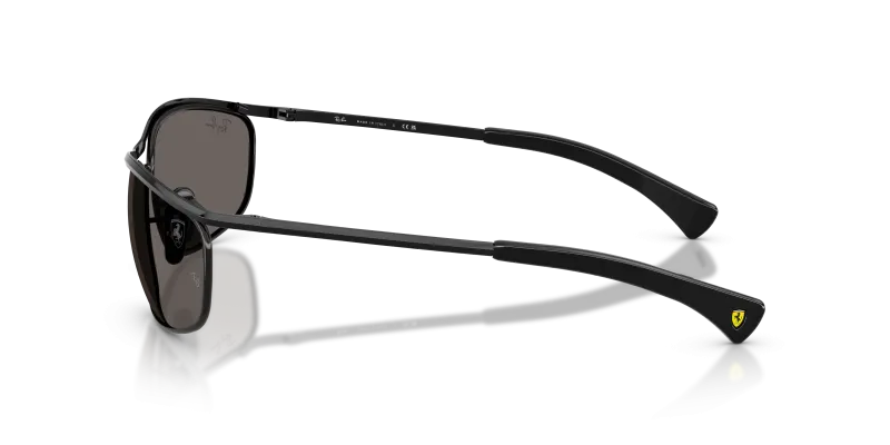แว่นกันแดด Rayban RB3819M-F117B1 มุมข้าง ขาแว่นสีดำ