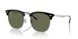 แว่นกันแดด Rayban RB4418D-66709A มุมเฉียง สีดำพื้นเงิน สำหรับผู้ใช้ทุกเพศ