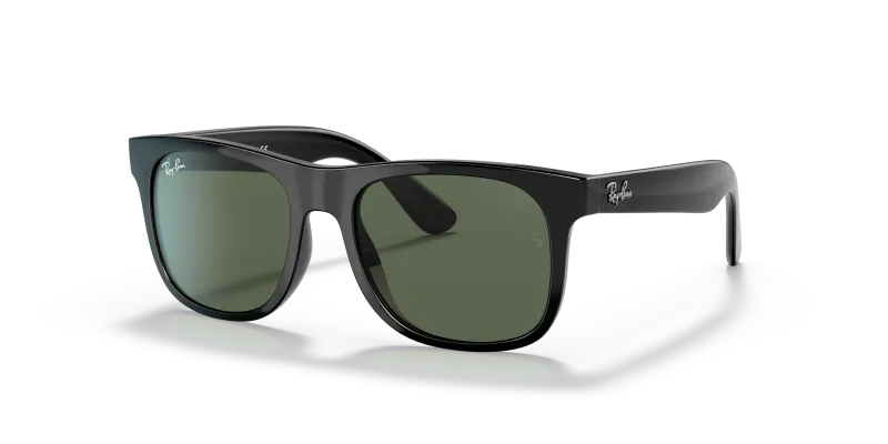 แว่นกันแดด Rayban Junior Justin RJ9069S-100/71 Black Dark Green แว่นกันแดด Rayban RJ9069S-100/71 มุมเฉียง สีดำ สำหรับเด็กผู้ชาย