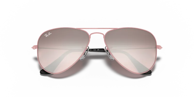 แว่นกันแดด Rayban RJ9506S-211/7E close-up ด้านหน้า