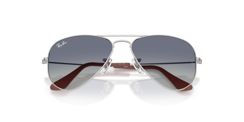 แว่นกันแดด Rayban RJ9506S-212/4L close-up ด้านหน้า