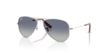 แว่นกันแดด Rayban Junior Aviator RJ9506S-212/4L Silver Blue Gradient Grey แว่นกันแดด Rayban RJ9506S-212/4L มุมเฉียง สีเงิน สำหรับเด็กทุกเพศ