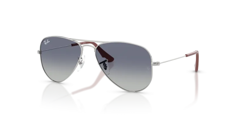 แว่นกันแดด Rayban Junior Aviator RJ9506S-212/4L Silver Blue Gradient Grey แว่นกันแดด Rayban RJ9506S-212/4L มุมเฉียง สีเงิน สำหรับเด็กทุกเพศ