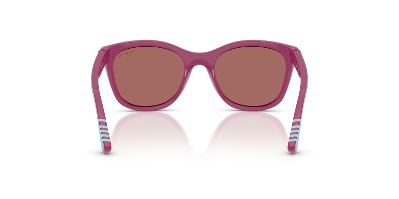 แว่นกันแดด Vogue VJ2028-321169 ขาแว่นด้านใน