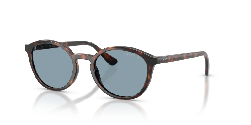 แว่นกันแดด Vogue VJ2033-271880 มุมเฉียง สีฮาวานาเข้มเต็มกรอบ สำหรับเด็กทุกเพศ