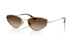 แว่นกันแดด Vogue VO4339S-848/13 Pale Gold Brown Gradient แว่นกันแดด Vogue VO4339S-848/13 มุมเฉียง สีทองอ่อน สำหรับผู้หญิง