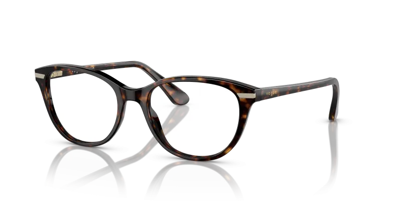 กรอบแว่นสายตา Vogue VO5497I-W656 Dark Havana แว่นสายตา Vogue VO5497I-W656 มุมเฉียง สีฮาวานาเข้ม สำหรับผู้หญิง