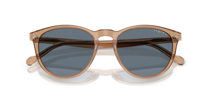 แว่นกันแดด Vogue VO5599S-31894Y close-up ด้านหน้า