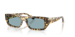 แว่นกันแดด Vogue VO5657SU-324180 Brown Beige Tortoise Blue แว่นกันแดด Vogue VO5657SU-324180 มุมเฉียง ลายกระสีน้ำตาล/เบจ สำหรับผู้หญิง