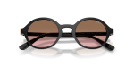 แว่นกันแดด Vogue VO5692S-W44/14 Black Brown Pink Gradient แว่นกันแดด Vogue VO5692S-W44/14 close-up ด้านหน้า