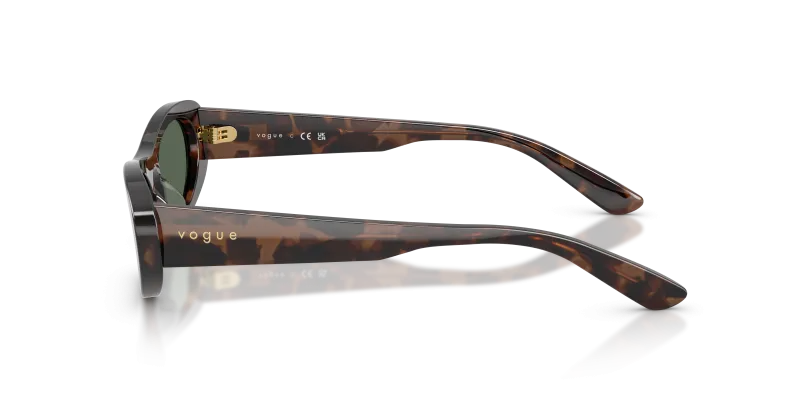 แว่นกันแดด Vogue VO5695SU-327971 มุมข้าง ขาแว่นสี Milky Brown Havana