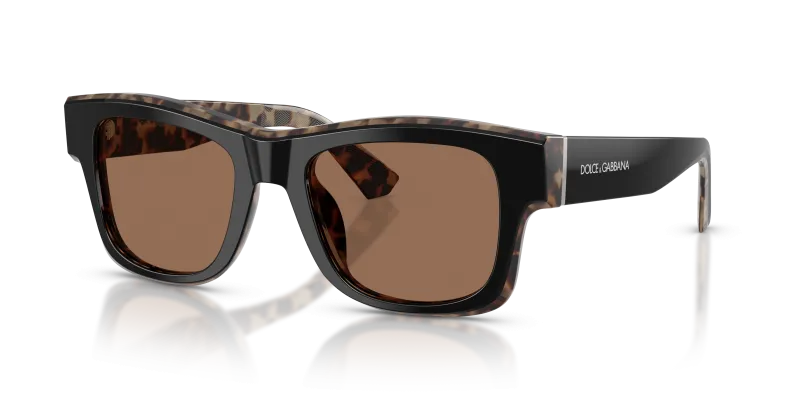 Dolce & Gabbana DG4515 341773 แว่นกันแดดสีดำเฉดฮาวานาแดง สำหรับผู้ชาย