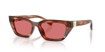 Dolce & Gabbana DG4532 322175 แว่นกันแดดลายแถบน้ำตาล สำหรับผู้หญิง