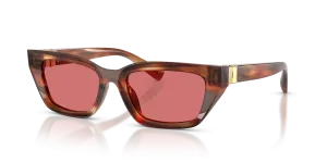 Dolce & Gabbana DG4532 322175 แว่นกันแดดลายแถบน้ำตาล สำหรับผู้หญิง