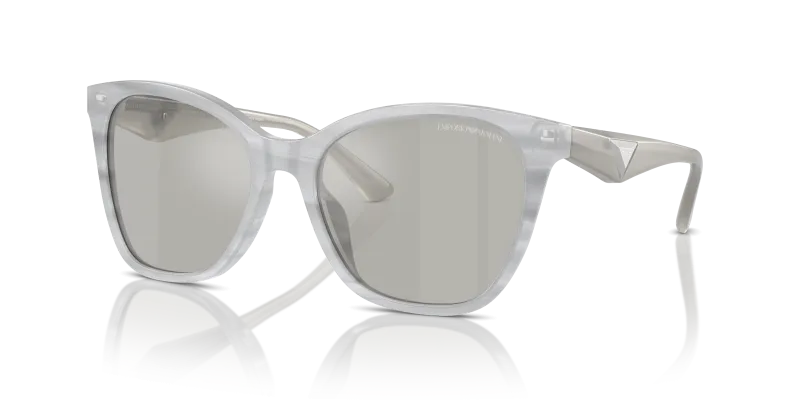 แว่นกันแดด Emporio Armani EA4222U 611487 แถบเทามันเงา สำหรับผู้หญิง