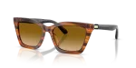 แว่นกันแดด Emporio Armani EA4250U-62682L Shiny Striped Yellow Gradient Emporio Armani EA4250U 62682L แว่นกันแดดลายเส้นเหลืองแวววาว สำหรับผู้หญิง
