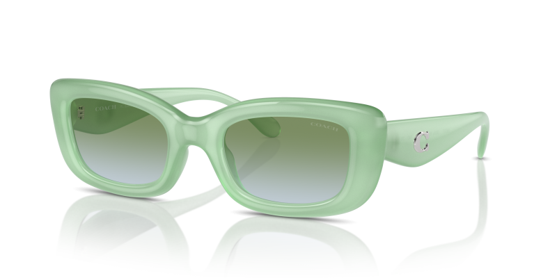 แว่นกันแดด Coach HC8390U-5807I7 Milky Mint Green Blue Gradient Coach HC8390U 5807I7 แว่นกันแดดสีมินต์สีขุ่น สำหรับผู้หญิง