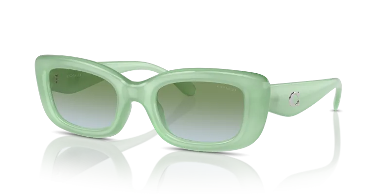 แว่นกันแดด Coach HC8390U-5807I7 Milky Mint Green Blue Gradient Coach HC8390U 5807I7 แว่นกันแดดสีมินต์สีขุ่น สำหรับผู้หญิง