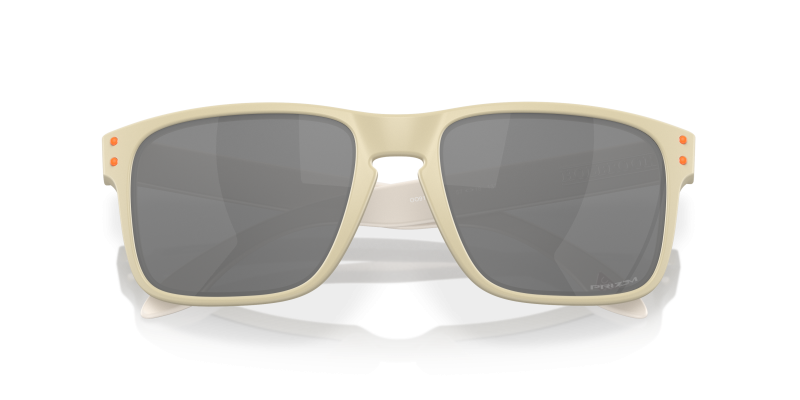 Oakley Holbrook OO9102 Y1 close-up ด้านหน้า