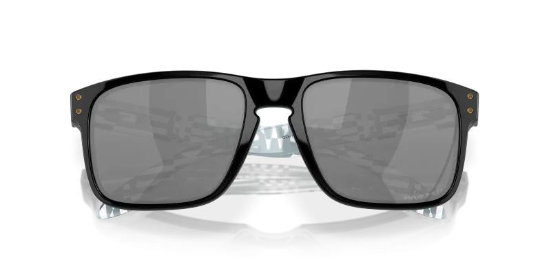 Oakley Holbrook OO9102-Y7 ดำ close-up ด้านหน้า