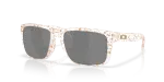 แว่นกันแดด Oakley HOLBROOK (A) OO9244-81 Oakley HOLBROOK (A) OO9244-81 แว่นกันแดดทรงสี่เหลี่ยมผืนผ้า
