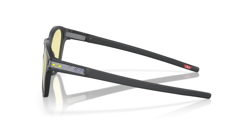 แว่นกันแดด Oakley Latch OO9265 67 มุมข้าง