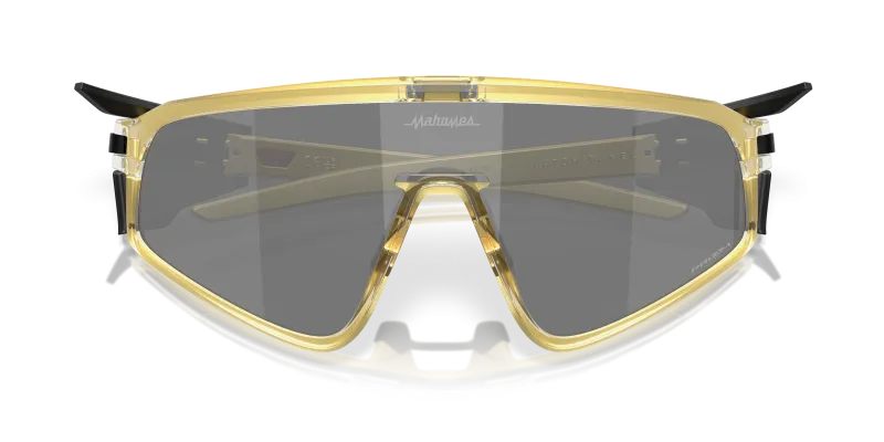 Oakley Latch Panel OO9404 14 close-up ด้านหน้า