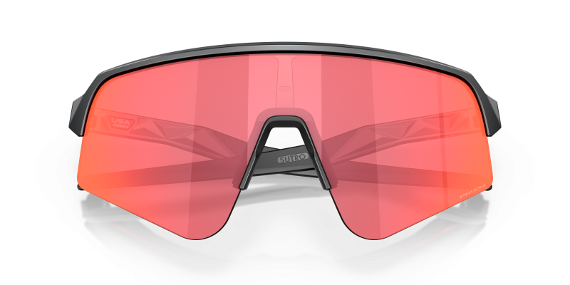 Oakley Sutro Lite Sweep OO9465 02 close-up ด้านหน้า