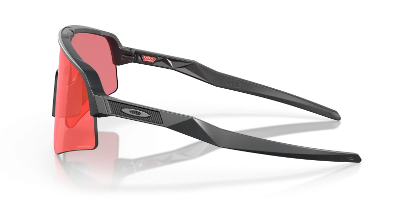แว่นกันแดด Oakley Sutro Lite Sweep OO9465 02 มุมข้าง