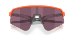 แว่นกันแดด Oakley Sutro Lite Sweep OO9465-30 Matte Neon Orange Oakley Sutro Lite Sweep OO9465 30 close-up ด้านหน้า