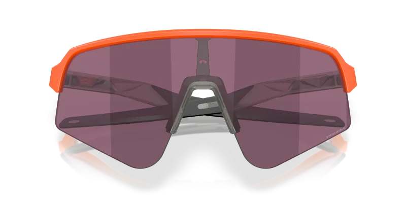 Oakley Sutro Lite Sweep OO9465 30 close-up ด้านหน้า
