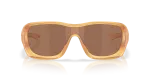 Oakley DE LA SALLE OO9493-04 เหลืองอำพัน ด้านหน้า