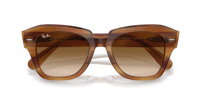 Rayban State Street RB2186 140351 close-up ด้านหน้า