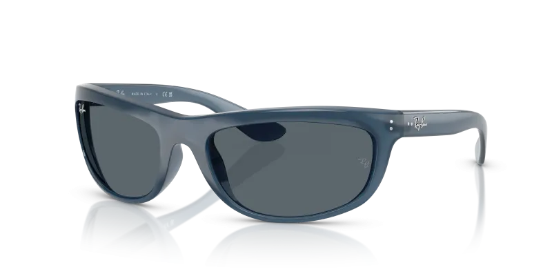 แว่นกันแดด Rayban Balorama RB4089-6042R5 Blue Opal Rayban Balorama RB4089-6042R5 น้ำเงินโอปอล แว่นกันแดดทรงสี่เหลี่ยมผืนผ้า