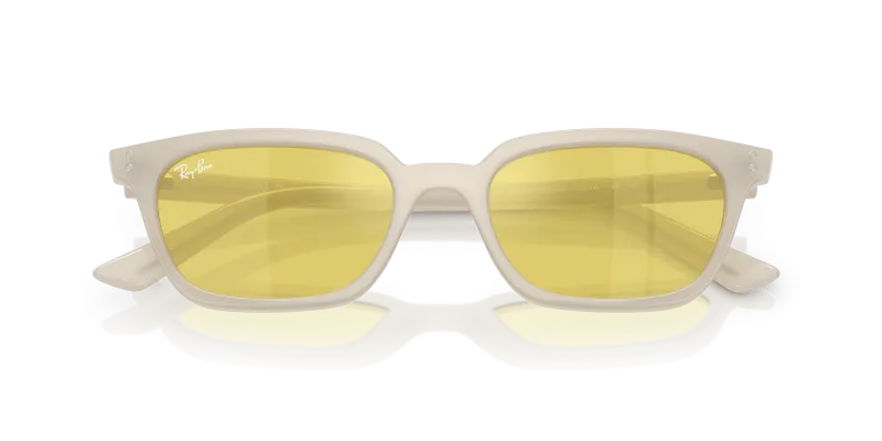 Rayban Zaya RB4456F 68086D close-up ด้านหน้า